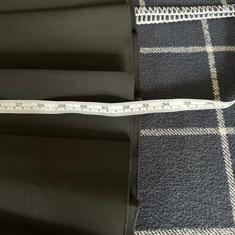 Aritzia Didi Babaton Black Pleated Skirt - Picture 12 of 12
